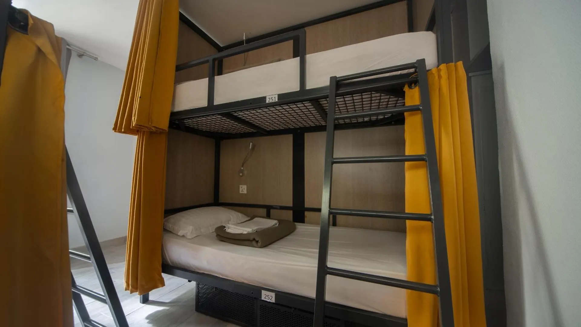 City Inn Parijs