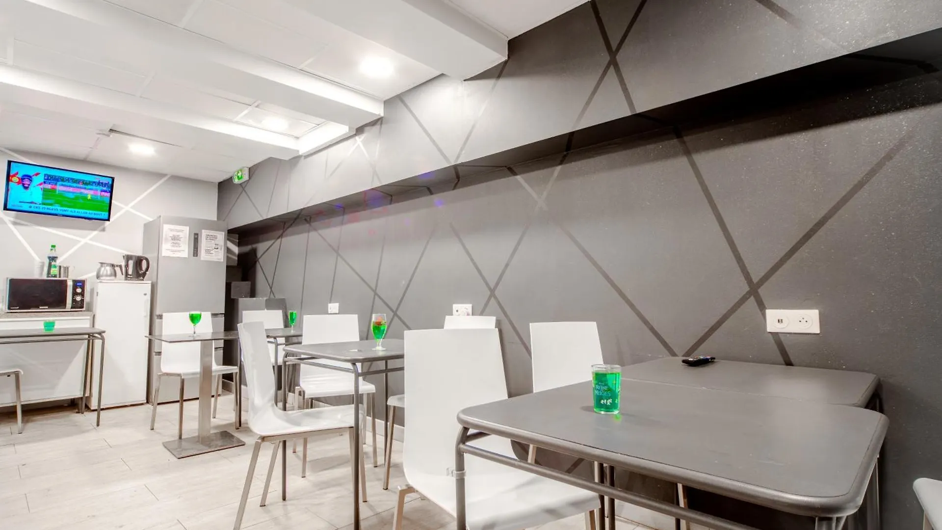 Hostal City Inn París Francia